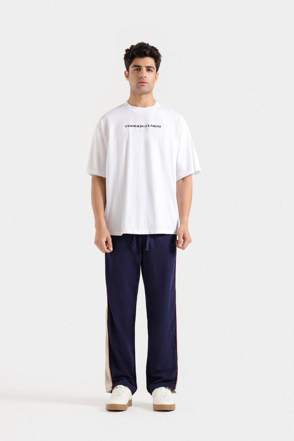GRAPHIC TEE White